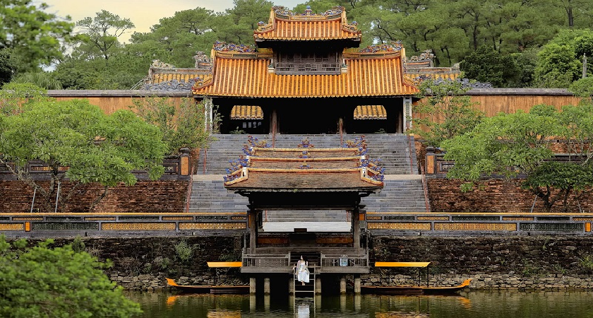 Lăng Tự Đức Huế: lịch sử, kiến trúc và kinh nghiệm tham quan 2026