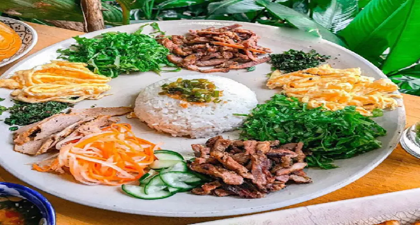 Cơm âm phủ Huế - Nét đẹp văn hóa ẩm thực Việt