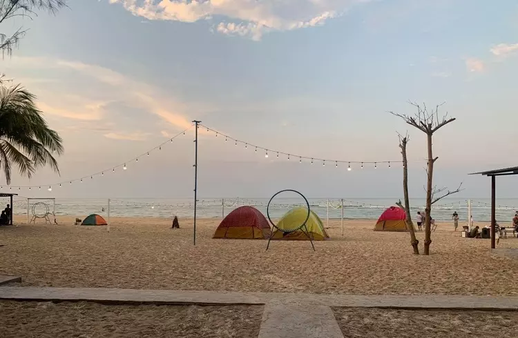 Biển Cảnh Dương - Địa điểm cắm trại thu hút giới trẻ