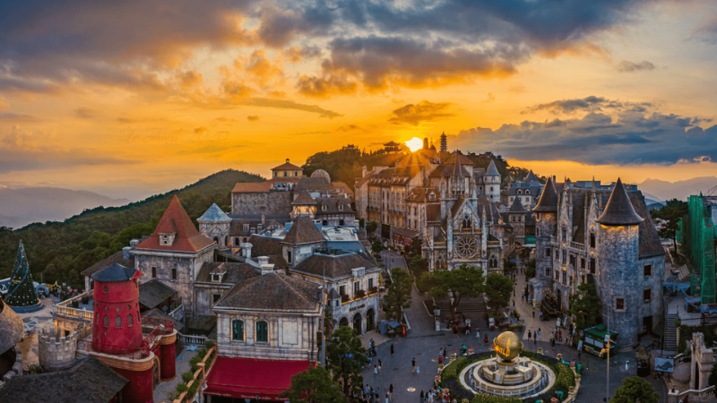 Cận Cảnh Sun World Bà Nà Hills - Điểm đến nổi tiếng tại Đà Nẵng