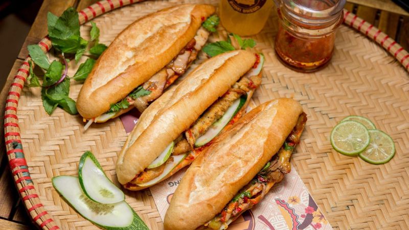 Bánh Mì Hội An 2026: Ăn Ở Đâu, Giá Và Quán Nên Thử
