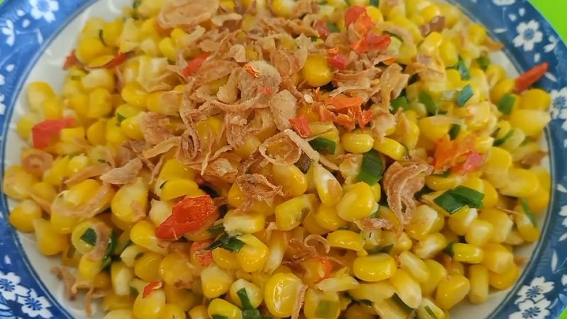 Bắp Xào Đà Nẵng: Món Ăn Vặt Giá Rẻ Được Nhiều Người Yêu Thích