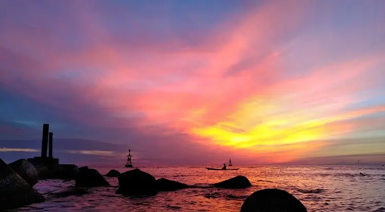 Khám phá vẻ đẹp biển Hải Dương Huế: Kỳ quan thiên nhiên Việt Nam