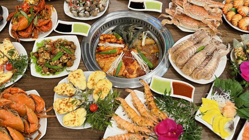 Buffet-hai-san-da-nang-1.jpg Buffet Hải Sản Đà Nẵng 2026: Giá Vé, Quán Ngon Và Kinh Nghiệm Đi Ăn
