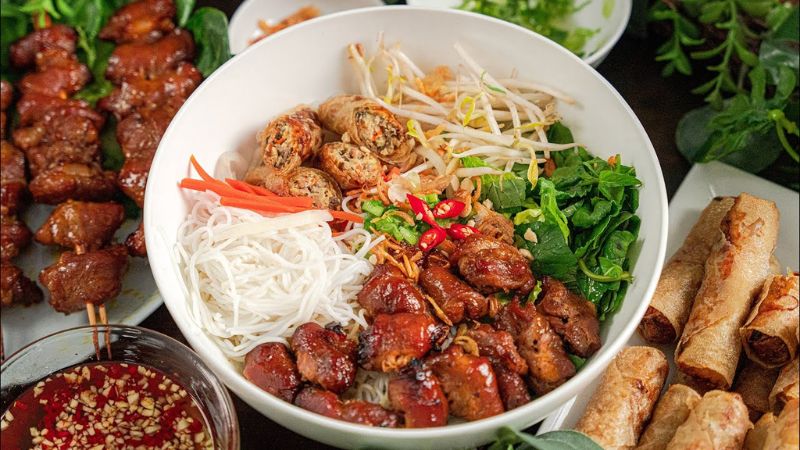 Bún thịt nướng