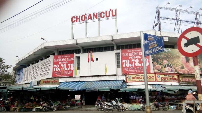 Chợ An Cựu