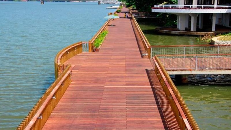 Cầu Gỗ Lim - tuyến đi bộ ven sông, không phải cầu nối hai bờ