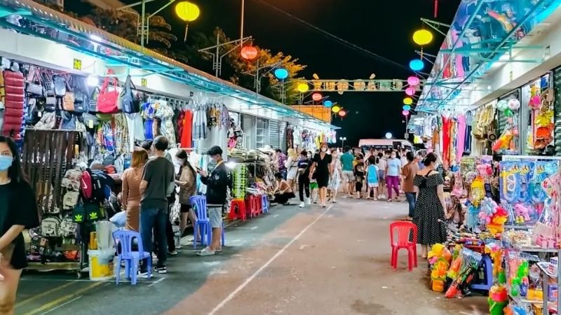 Chợ đêm Nha Trang – Kinh nghiệm ăn uống, mua sắm buổi tối