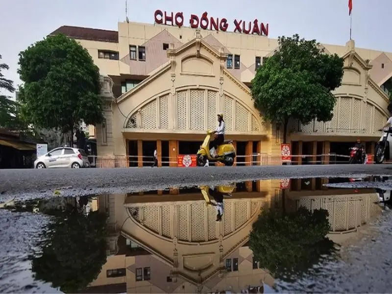 Khám Phá Ẩm Thực Chợ Đồng Xuân: Thiên Đường Ẩm Thực Giữa Lòng Hà Nội