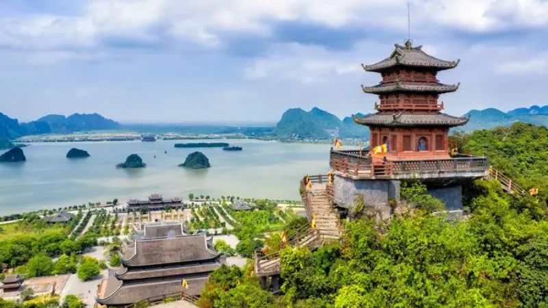 Review Chùa Tam Chúc Hà Nam từ A - Z