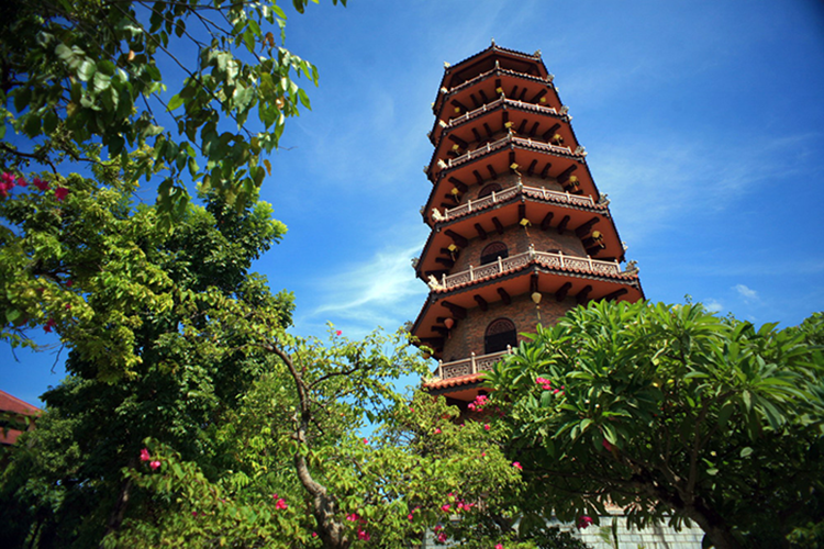 Chùa Từ Đàm Huế - Ngôi chùa nổi tiếng tại Cố đô