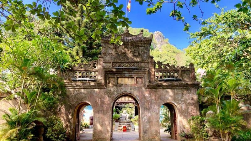 chua-va-diem-tam-linh-da-nang-3.jpg Chùa Tam Thai