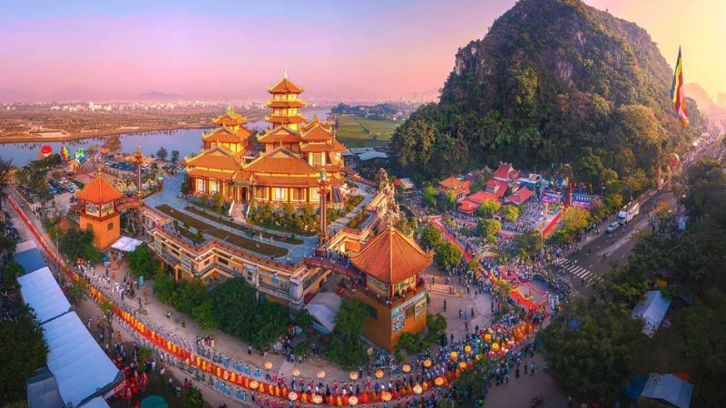 chua-va-diem-tam-linh-da-nang-11.jpg Chùa Và Điểm Tâm Linh Đà Nẵng