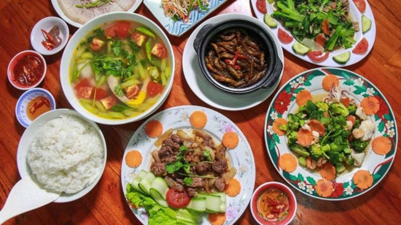 com-da-nang-6.jpg Cơm bình dân Đà Nẵng