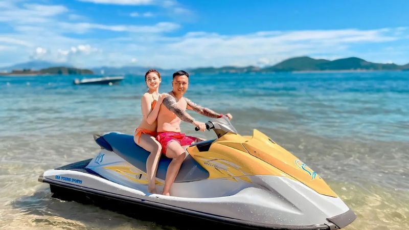 Con Sẻ Tre Nha Trang