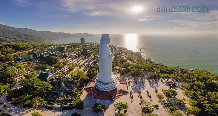 Chùa Linh Ứng Bà Nà Hills: đường đi, giờ mở cửa, kinh nghiệm tham quan 2026