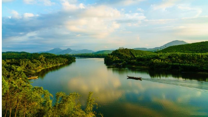 doi-nui-va-dia-diem-ngam-canh-o-hue-4.jpg Đồi Vọng Cảnh – ngắm sông Hương vào chiều muộn
