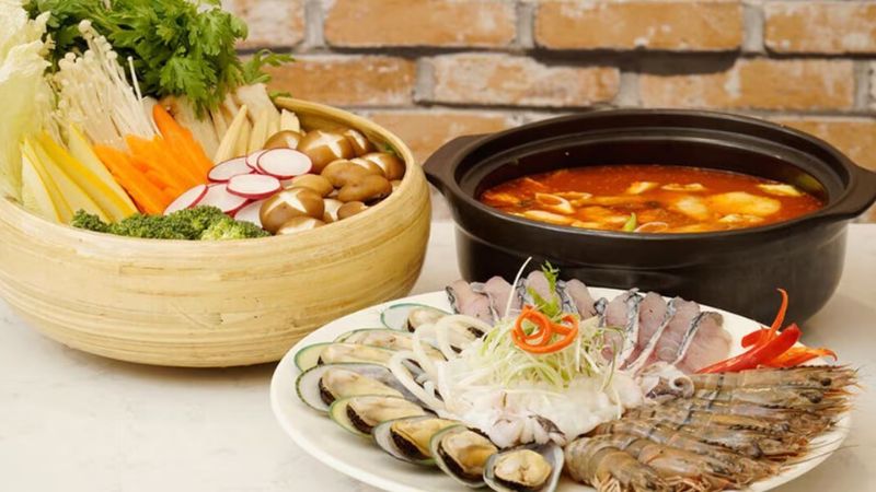 lau-hai-san-da-nang-7.jpg Lẩu Hải Sản Đà Nẵng: Quán Ngon, Giá Hợp Lý Và Kinh Nghiệm Chọn Quán