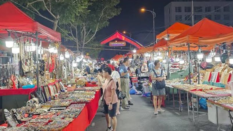 cho-dem-da-nang-3.jpg Chợ Đêm Đà Nẵng