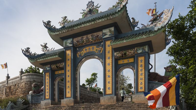 Du Lịch Tâm Linh Sơn Trà
