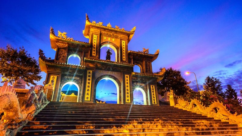 Du Lịch Tâm Linh Sơn Trà