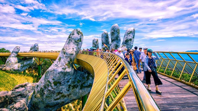 Cầu Vàng Bà Nà Hills