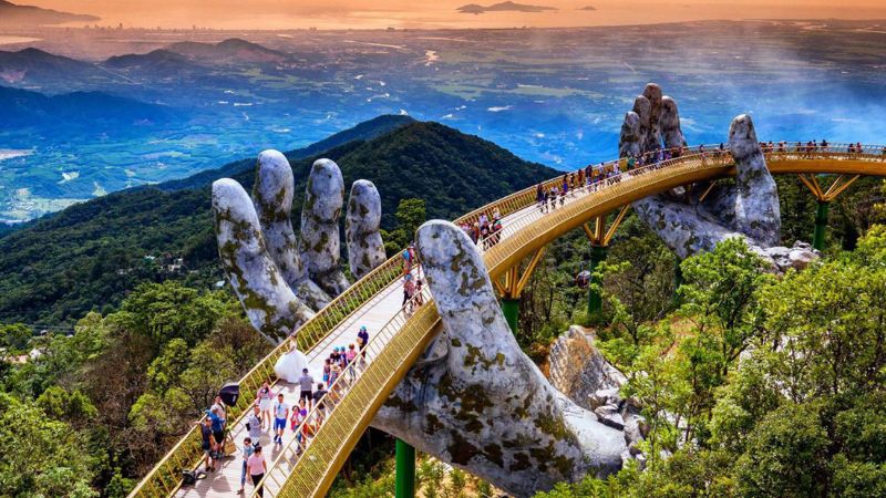Cầu Vàng Bà Nà Hills