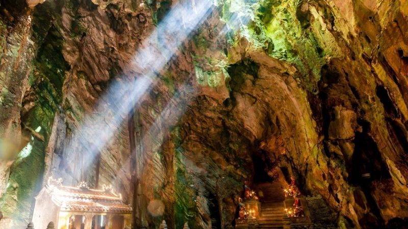 Động Huyền Không Ngũ Hành Sơn Đà Nẵng