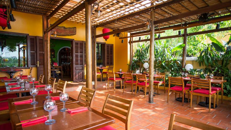 Mango Mango Restaurant