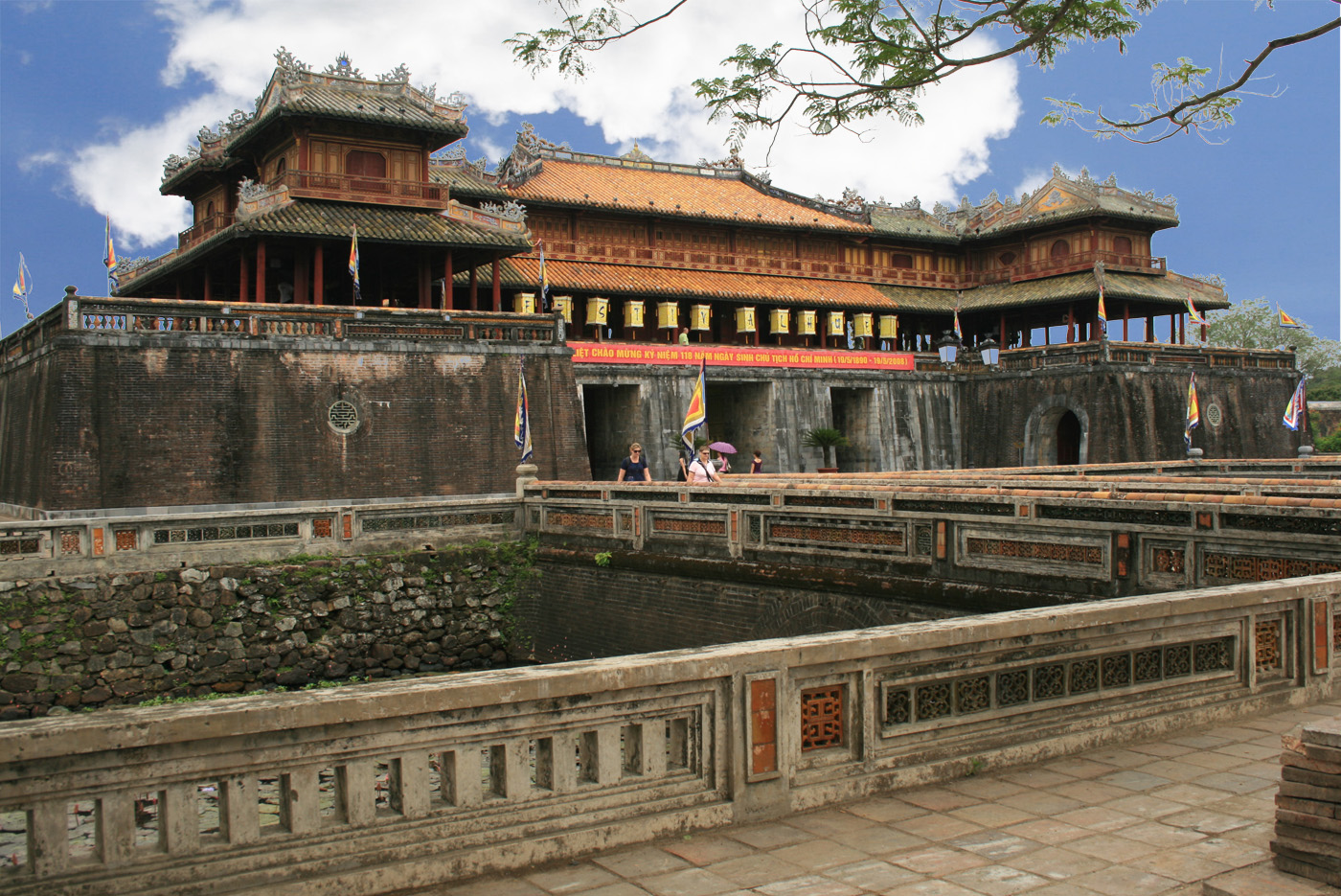 Theo dòng chảy lịch sử Kinh thành Huế có gì đặc biệt