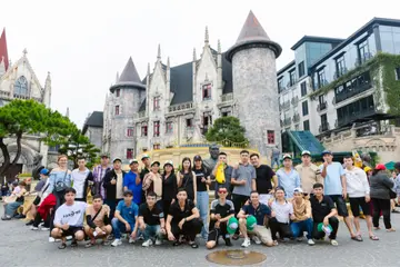 Hoạt động team building doanh nghiệp cùng DanangBest - khách đoàn 11