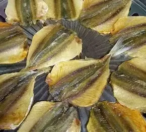 Cá Chỉ Vàng Khô Tẩm (0.5kg)