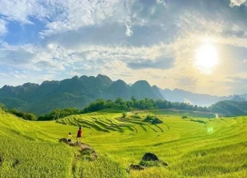 TOUR MAI CHÂU - PÙ LUÔNG - KHÁM PHÁ BẢN LÀNG