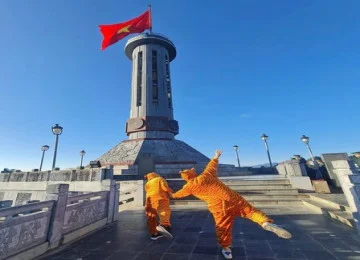 TOUR HÀ GIANG - LŨNG CÚ - MÃ PÍ LÈNG