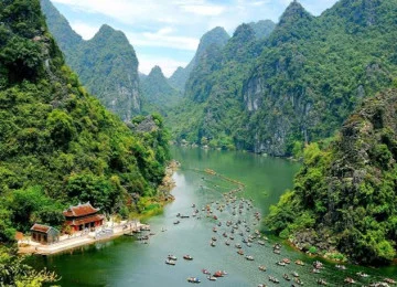 HOA LƯ - TAM CỐC - HANG MÚA - BÁI ĐÍNH - TRÀNG AN